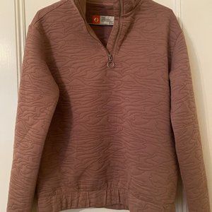 American Outdoorsman Woman's quarter zip light quilted pullover . NWT.